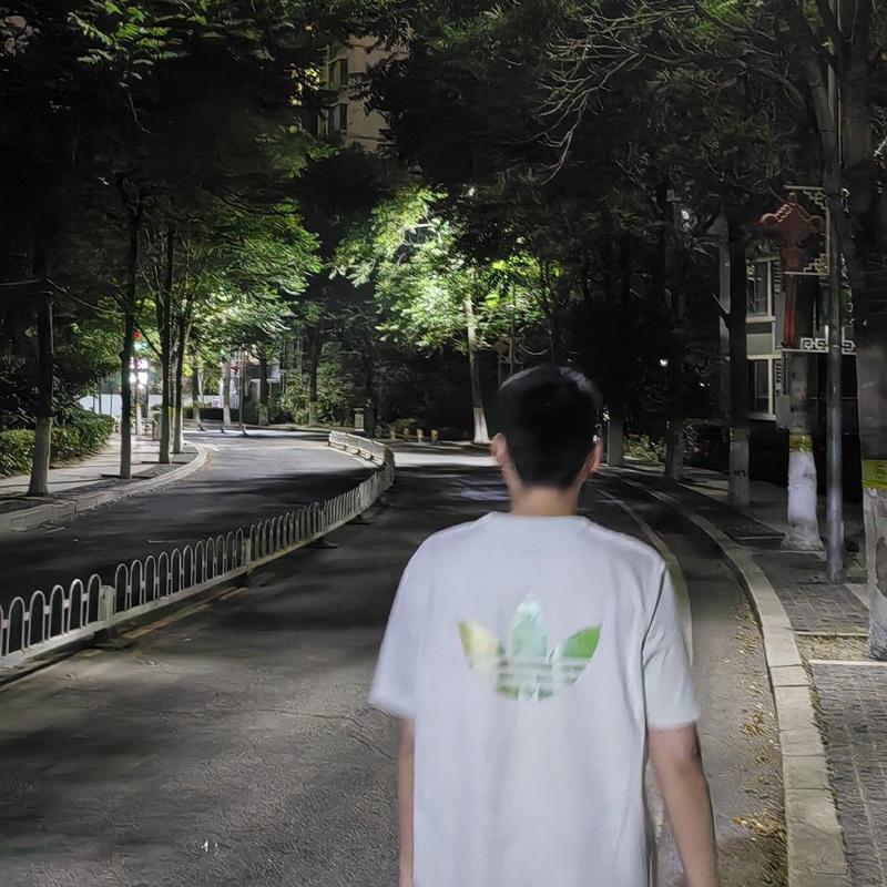 爱喝茶的高阳子墨的头像