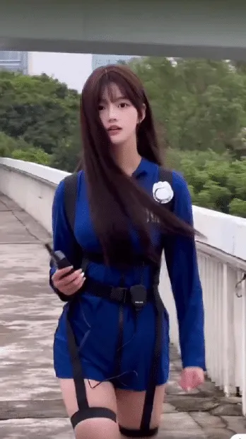 轻松三刻