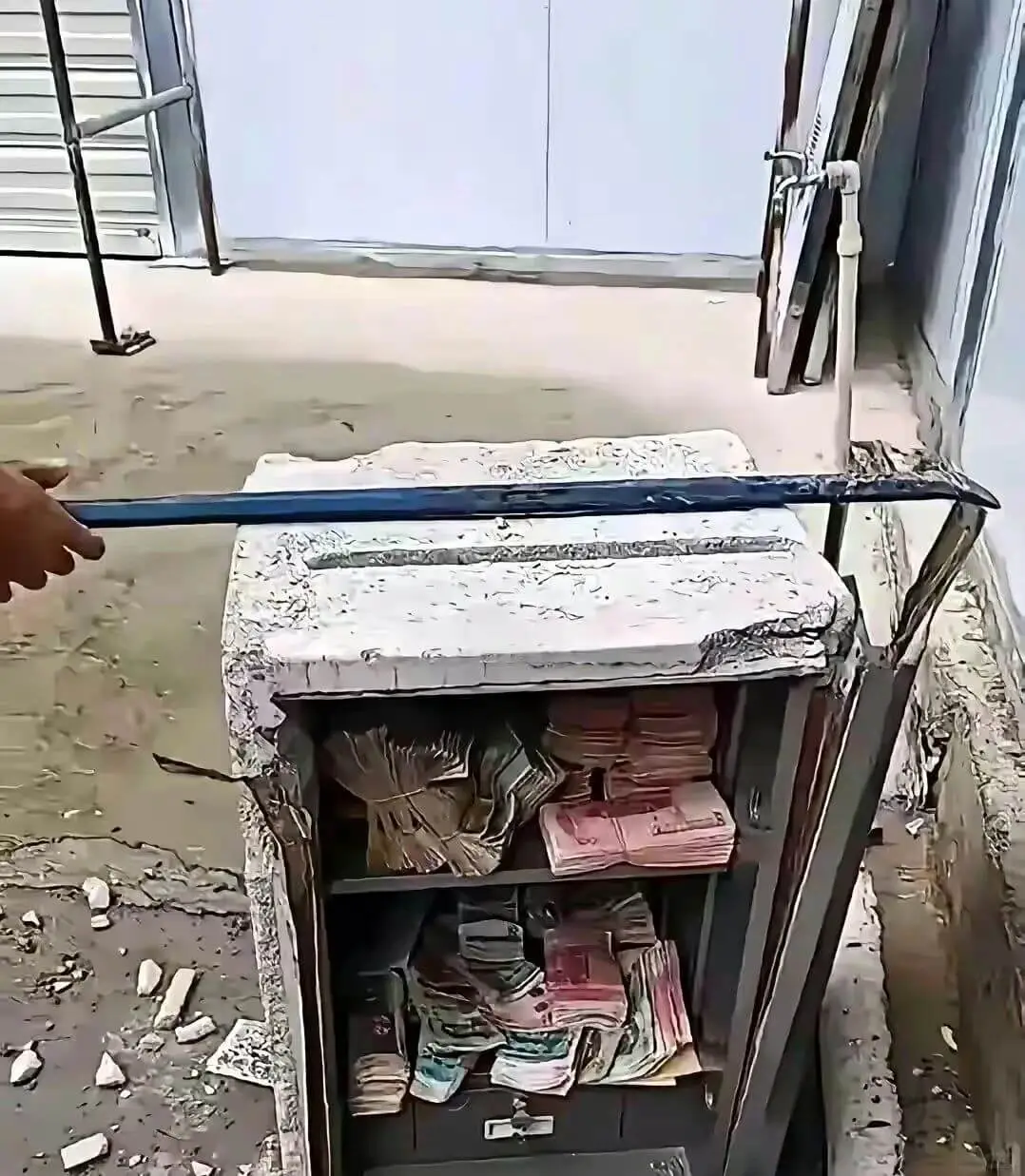 我也想去收破烂，这比上班赚钱。
