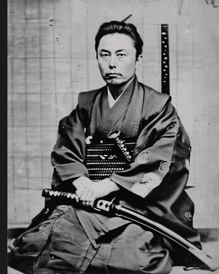马菊千代郎，毫无违和感