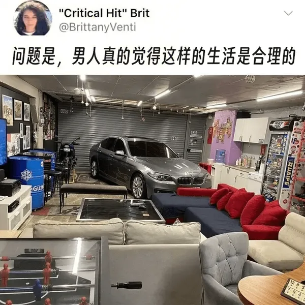 CriticalHitBrit@BrittanyVenti问