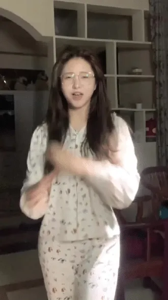 轻松三刻