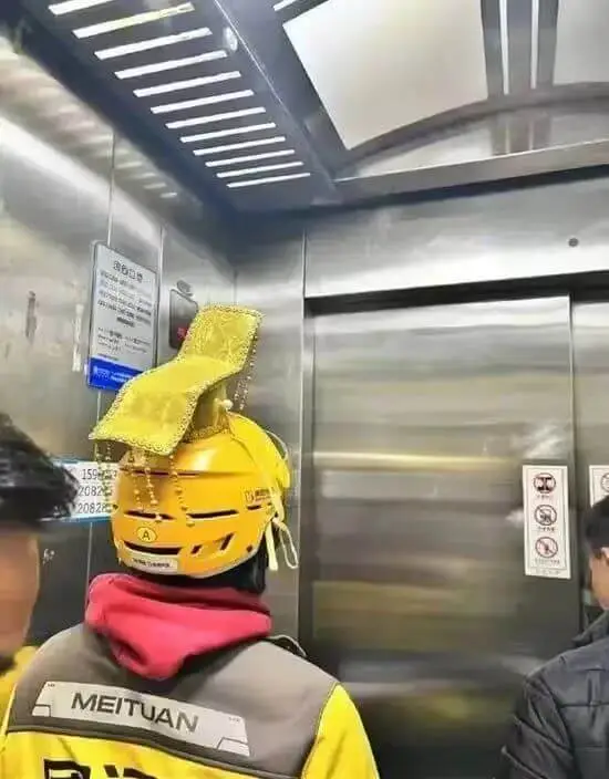黄袍加身，每天都有大鱼大肉相伴