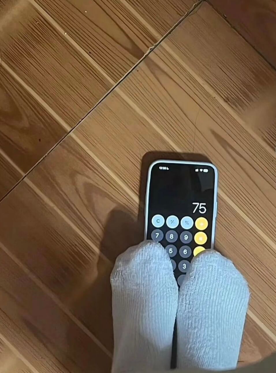 028675