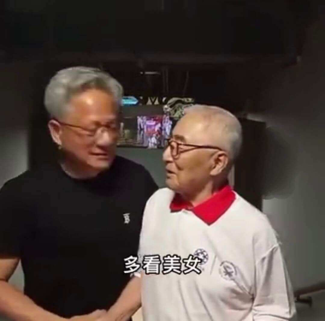 多看美女
