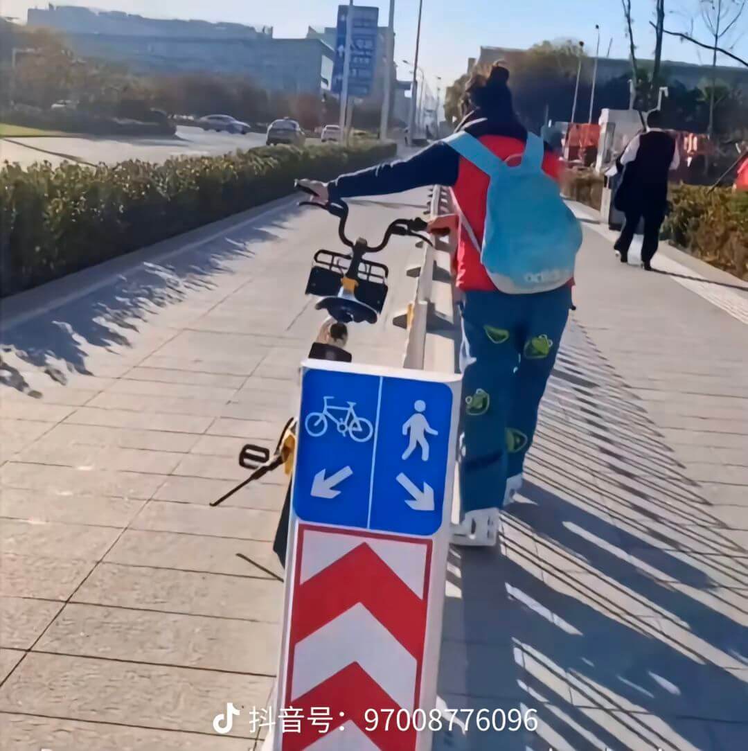 小抖音号：97008776096