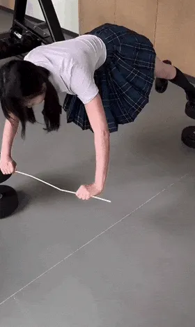 看着很难，其实一点也不容易！