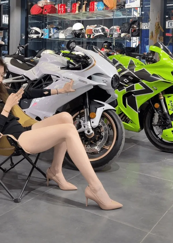 轻松三刻
