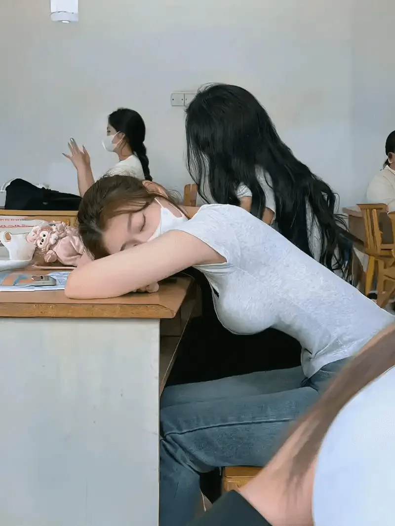 轻松三刻