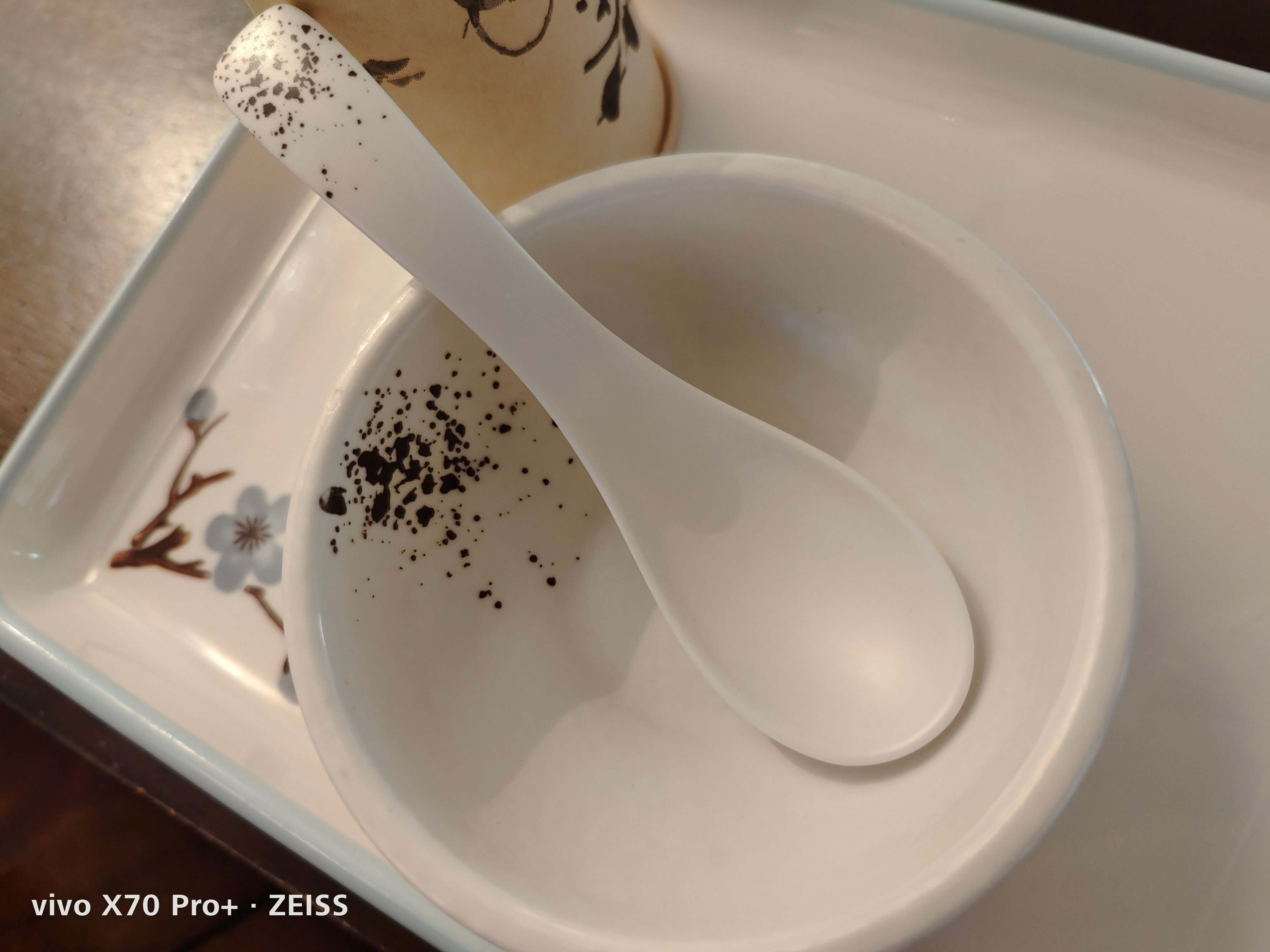 米vivoX70Pro+-ZEISS